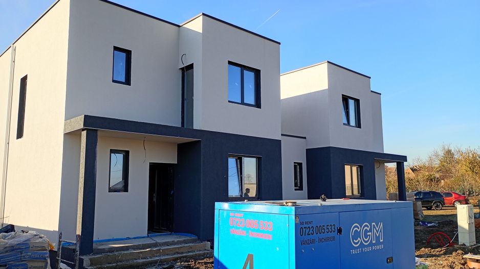 Sanandrei Duplex cu Perete Dublu, Proiect Modern - Poză 3