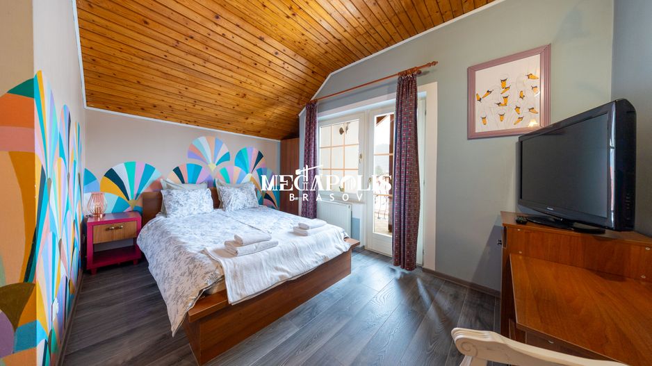 Pensiune de vânzare în Râșnov | 14 camere | 427 mp - Poză 30