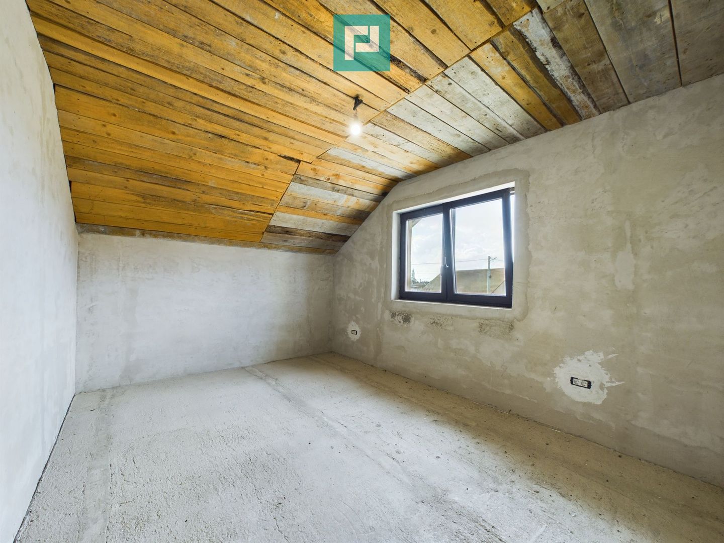 Casă la gri în Livada - Poză 7