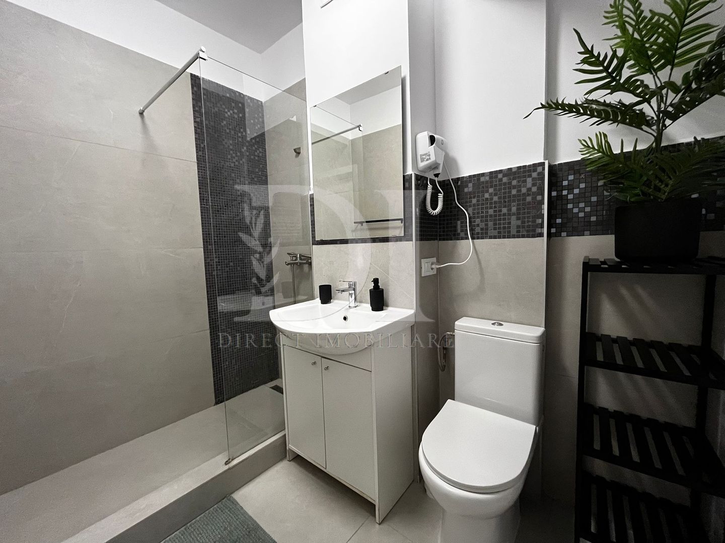 Apartament la cheie / ideal pentru locuinta sau investitie - Poză 19