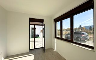 Apartament 2 camere 60 mp cu geam la baie lângă Paradisul Acvatic - Poză 7