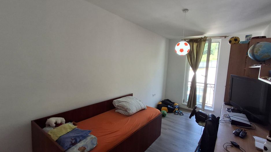 Casa noua la cheie, mobilata si utilata, Cristian - Poză 2