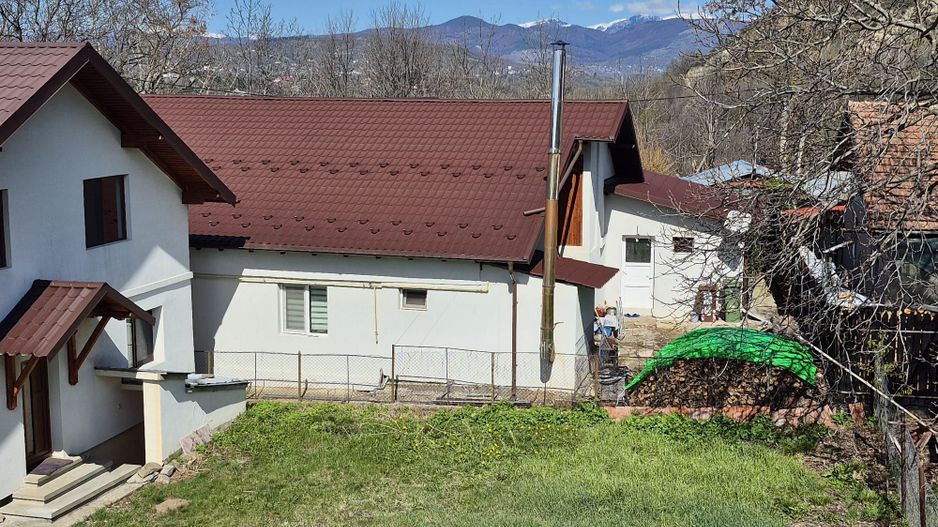 Vila Cornu-Prahova complet mobilata/utilata '' 350 mp + teren 500 mp'' - Poză 36