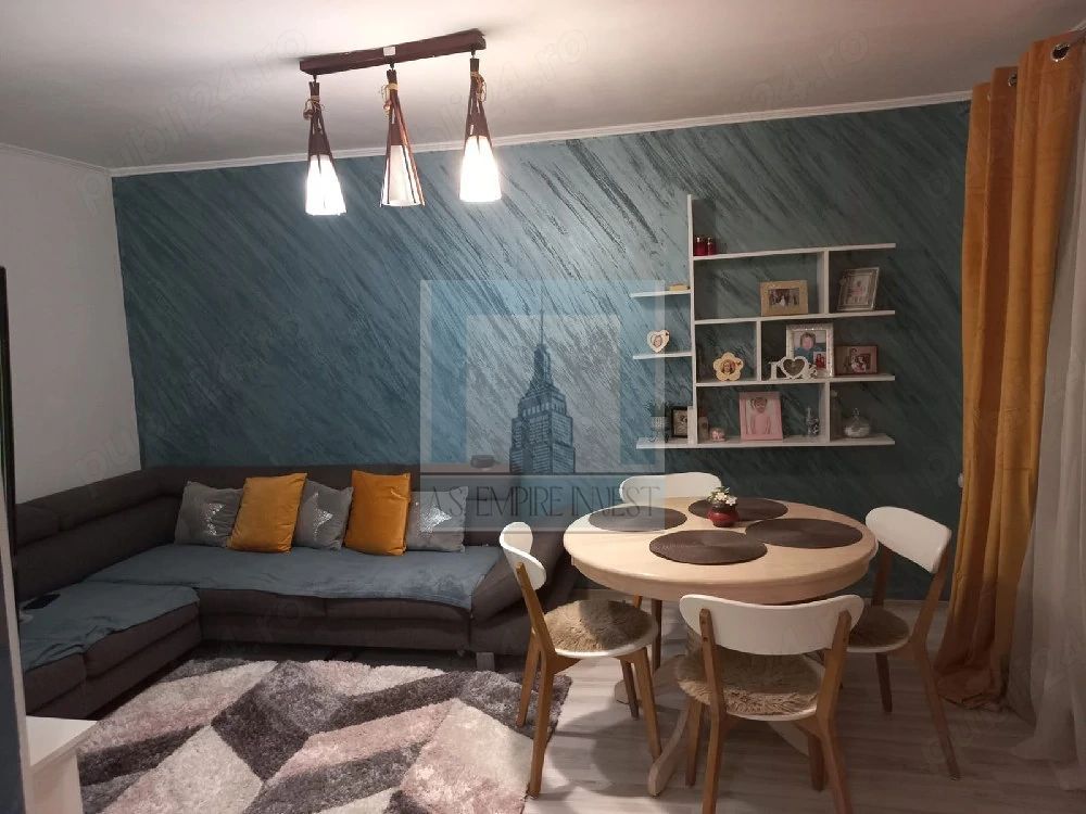 De vânzare apartament 3 camere/ zona Codrii Cosminului - Poză 1