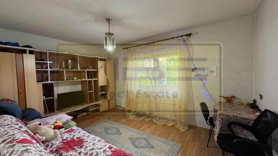 Apartament 2 camere decomandat zona Podul de Fier - Poză 9