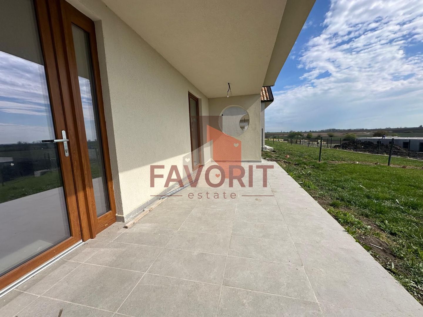 Casa Individuala in Sanandrei | 3 camere | Toate utilitatile | Asfalt - Poză 12