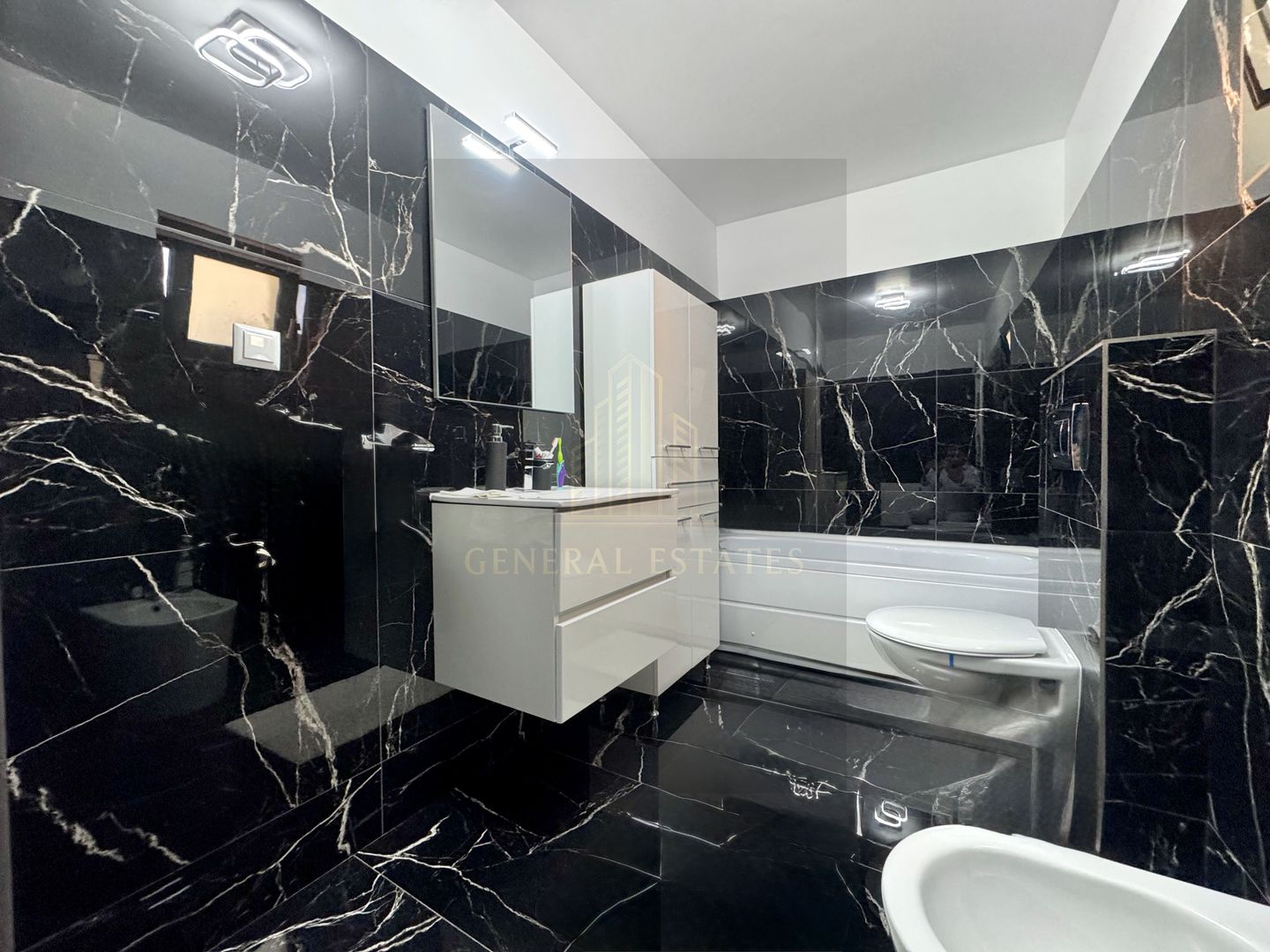 Vânzare Casă - P+ 1 - 116 m.p. - Mutare imediată în Lunca Cetățuii - Poză 15