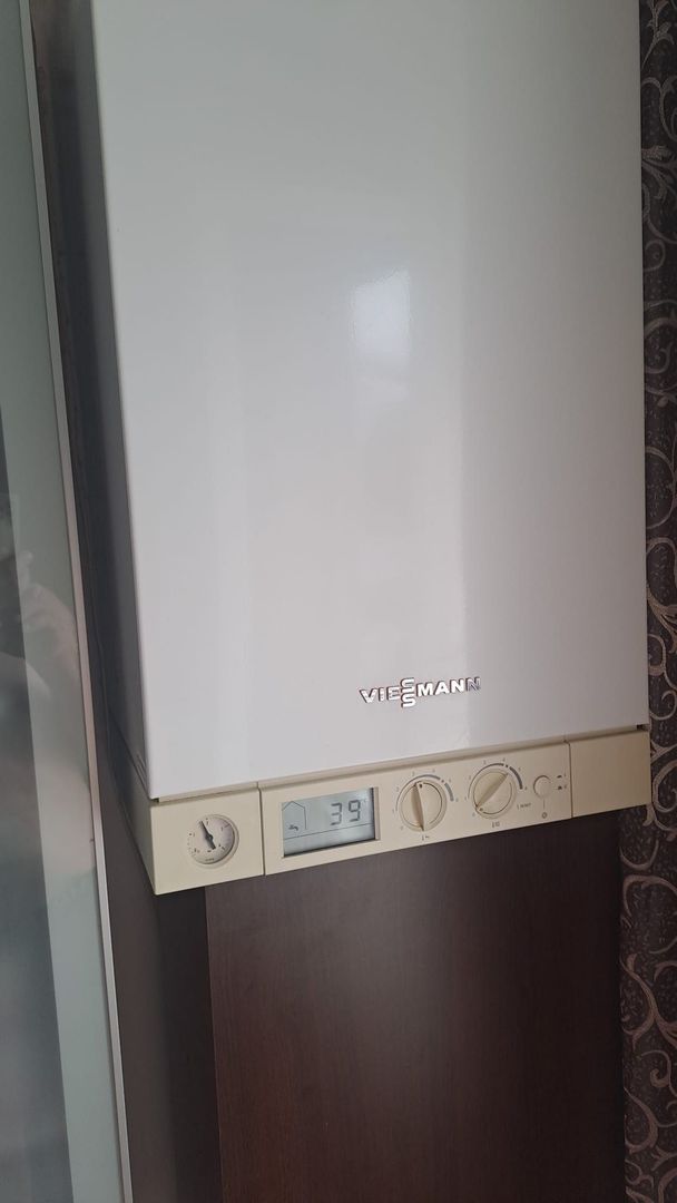 Garsoniera Micro 19,et3, in bloc mixt - Poză 2