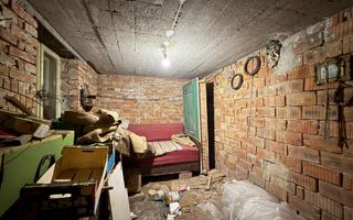 Casa individuala 3 camere | Pivnita | Pod | Curte | Lupeni - Poză 13