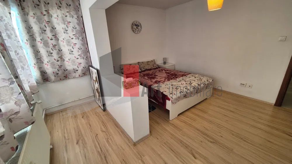 3 Camere Decebal - Poză 6