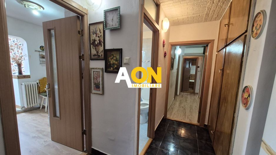 Apartament 3 camere, Decomandat, 69 mp, Zona Cetate - Poză 5