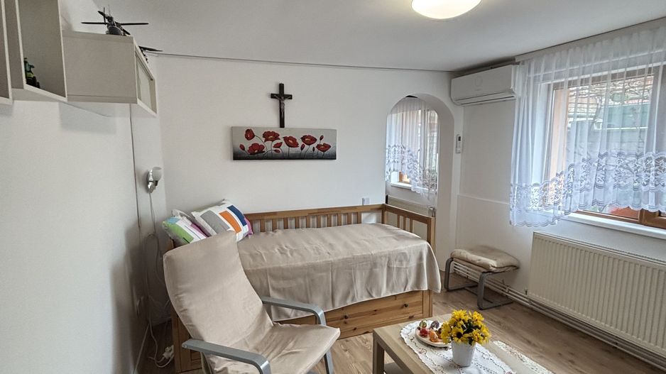 Casa de vânzare în zona Girocului - Poză 8