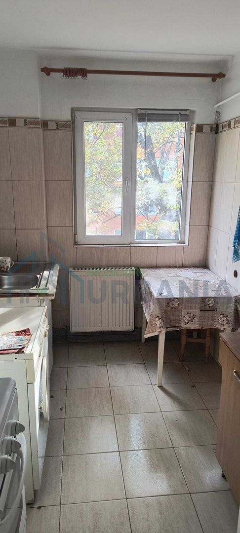 Apartament 3 camere de vanzare, Tatarasi, Iasi - Etaj 3 din 4, bloc termoizolat - Poză 3