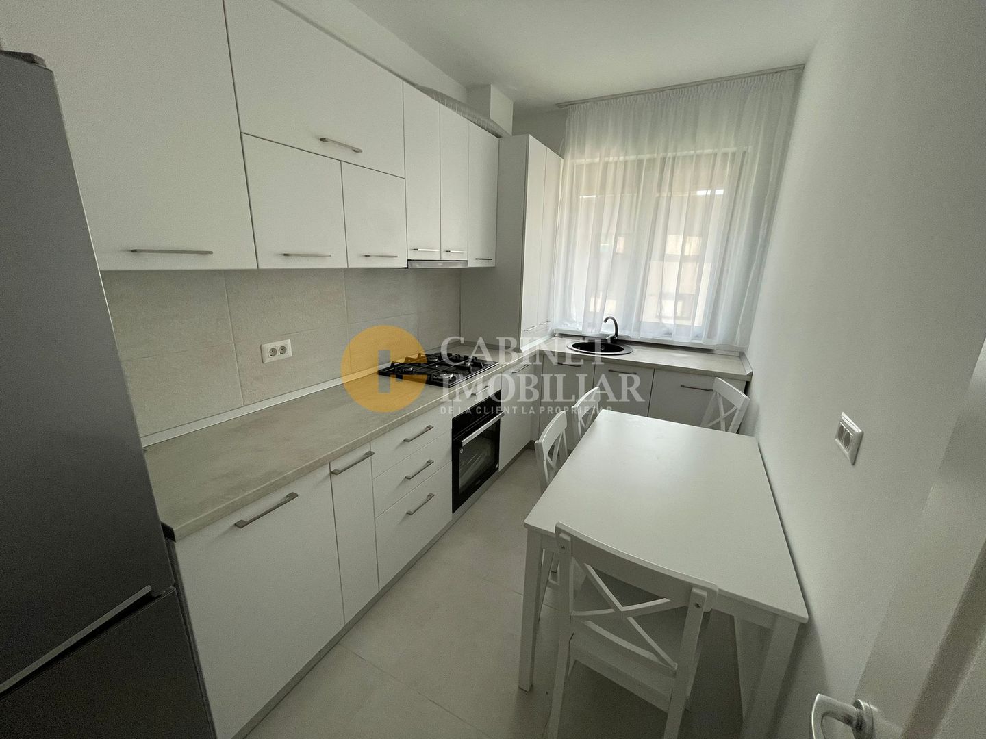 2 camere 54mp - etaj 8/10 - mobilat - loc parcare subteran - 2022 - INTABULAT - Poză 3