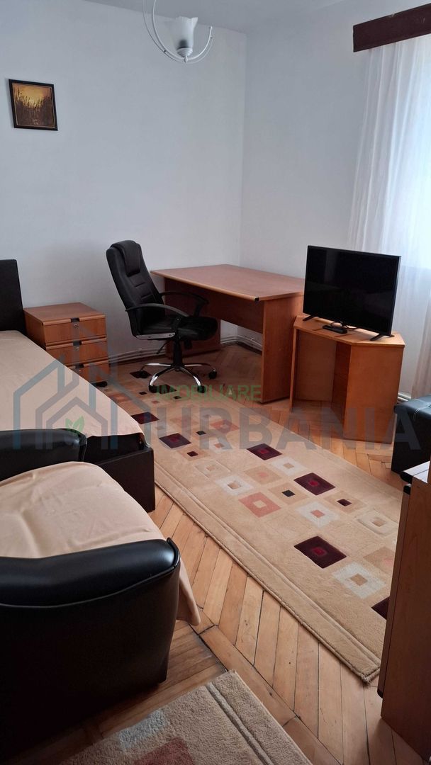 Inchiriez apartament 2 camere decomandate - Poză 1