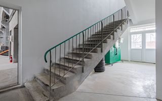 Hala industriala Codlea ,se poate impartii in doua - Poză 15