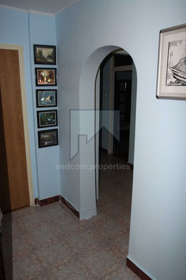 Vanzare apartament 3 camere - 1 Decembrie Ilfov - Poză 4