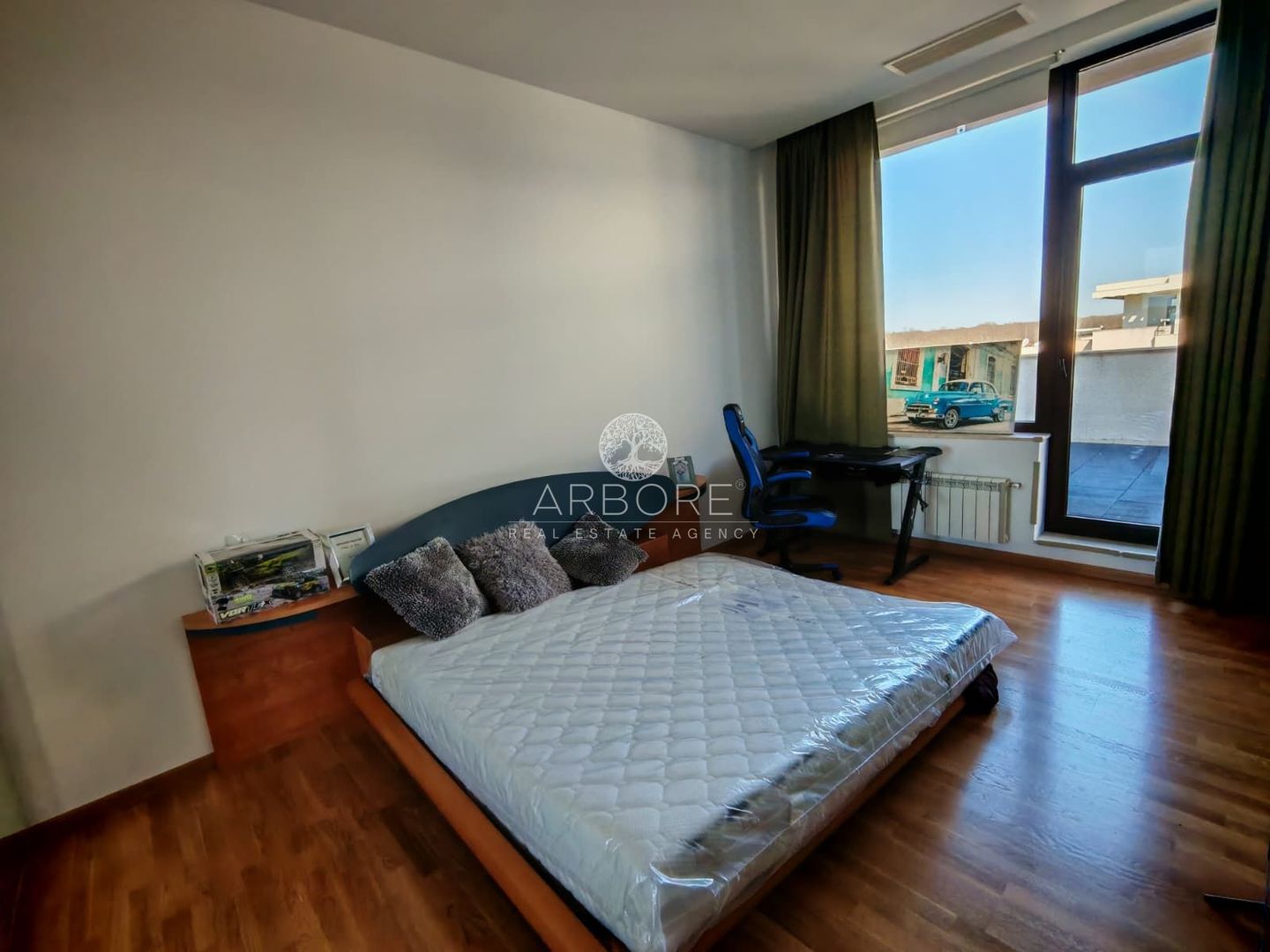 Penthouse 5 camere 250 mp lângă Ambasada SUA , zona Băneasa București - Poză 19