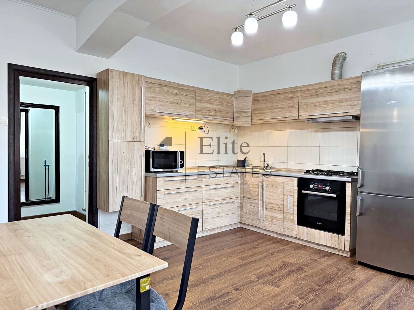 Apartament de închiriat la casa cu 2 camere, Oradea - Poză 4