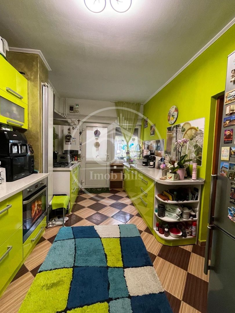Apartament cu 3 camere la curte comuna de vanzare, Orasul Nou, Oradea - Poză 11