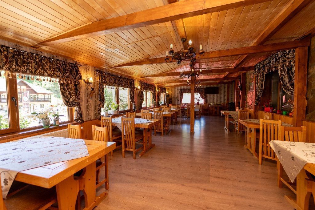 Pensiune de excepție de vânzare – Moeciu de Sus, Brașov - Poză 25