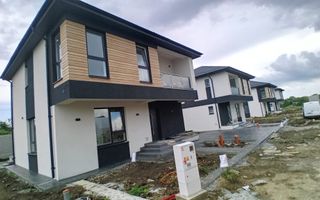 Confort, Eleganță și Investiție Sigură-Case de vânzare în Com. Berceni - Poză 2