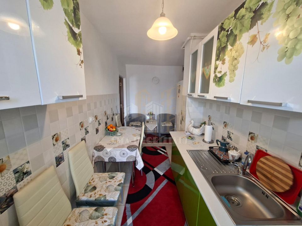 Apartament 2 camere in Bartolomeu - Poză 8