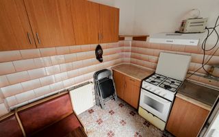 Casa 63mp- 2 Camere-Curte 65mp- Centrala Termica-AC-Zona Autogara - Poză 6