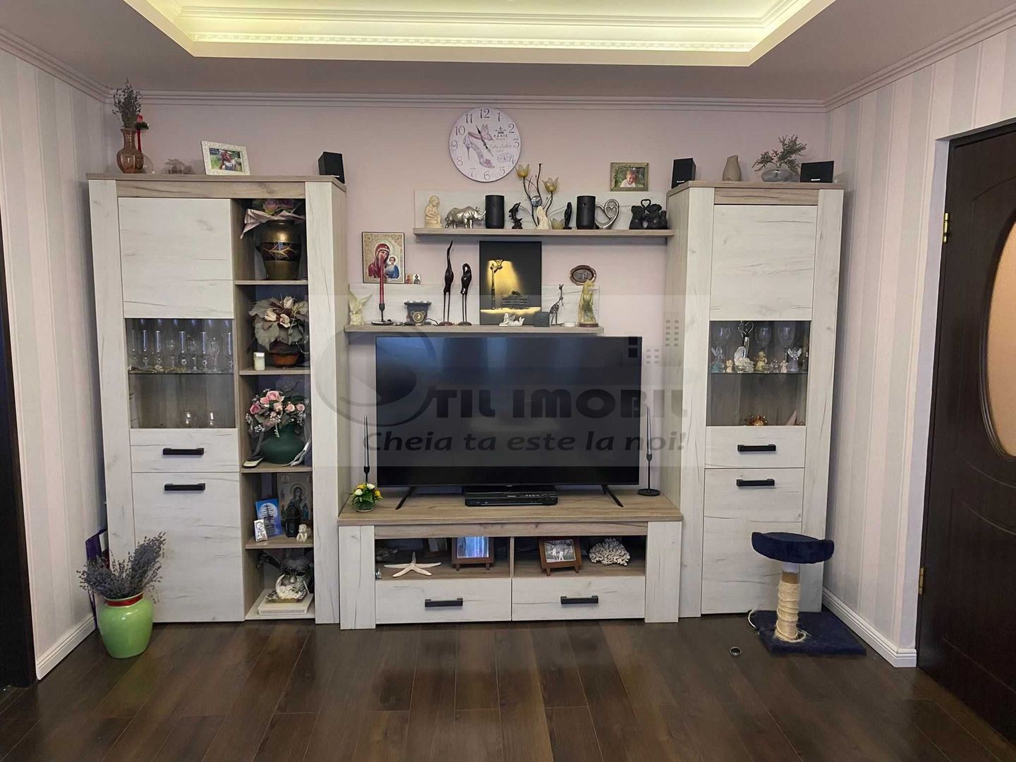 Apartament 3 camere - 72mp - mobilat+utilat complet - 150.000e - Poză 3