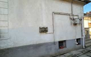 Casă în Curte Comună | 53 Mp | Pivniță Amenajată | Zona Piața Cluj - Poză 2