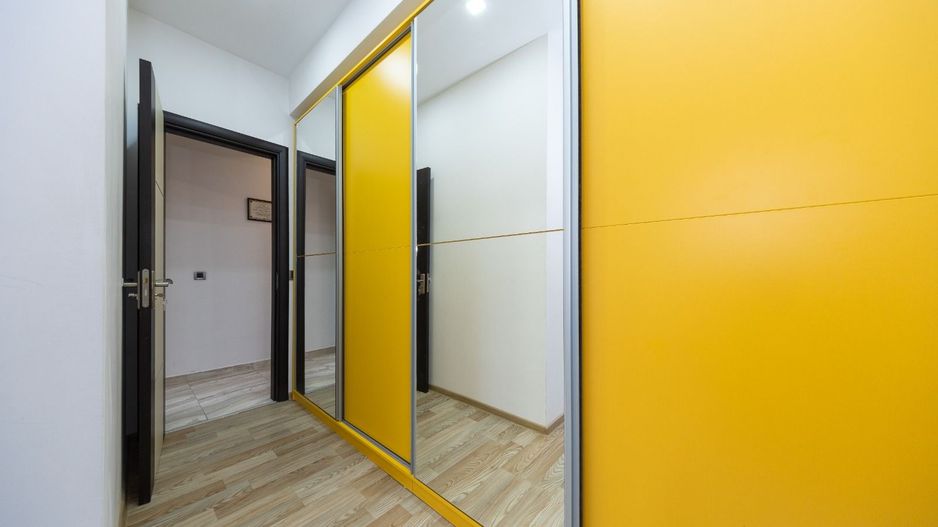 Isaran Coresi-Apartament 3 camere 82 mp loc de parcare si boxa - Poză 15