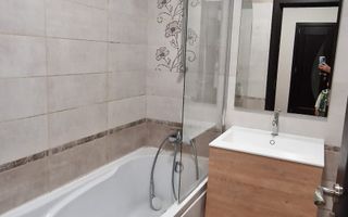Apartament 1 camera Dec 40 mp. Bucium Family Market 300 euro - Poză 5