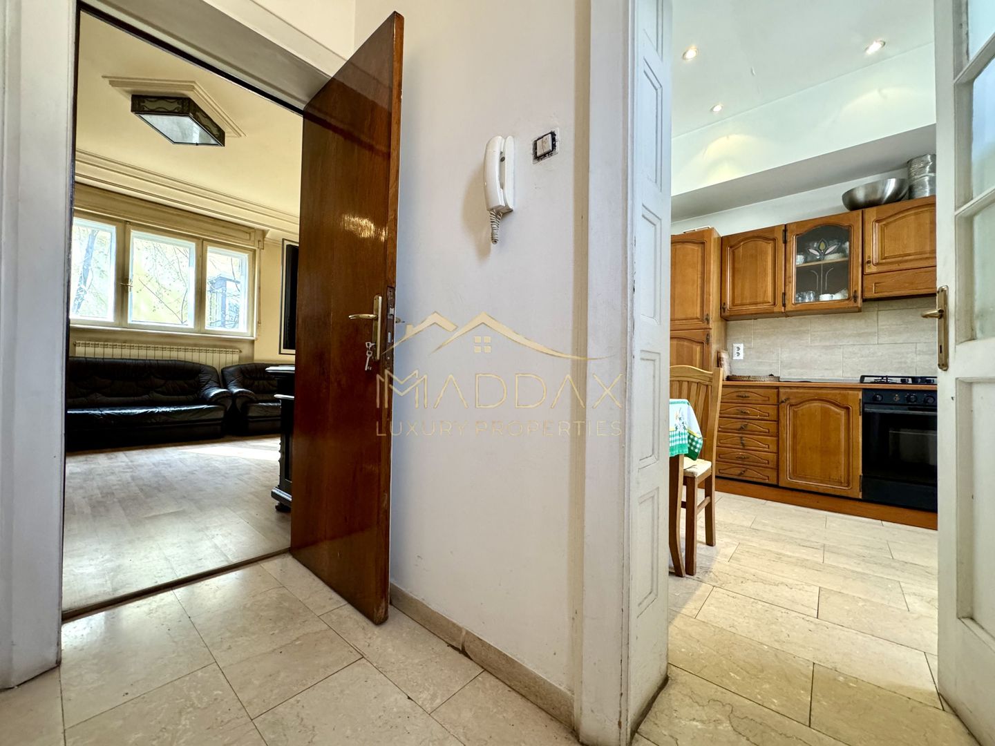 Vila Impresionanta *503mp* TEREN *577mp* // Zona Casin - Poză 25