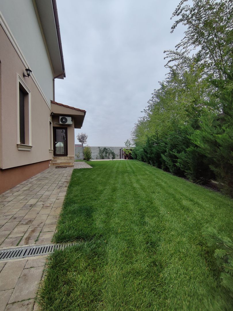 CASA  DEOSEBITA LA  SACALAZ IN SUPRAFATA DE 153 MP - Poză 33