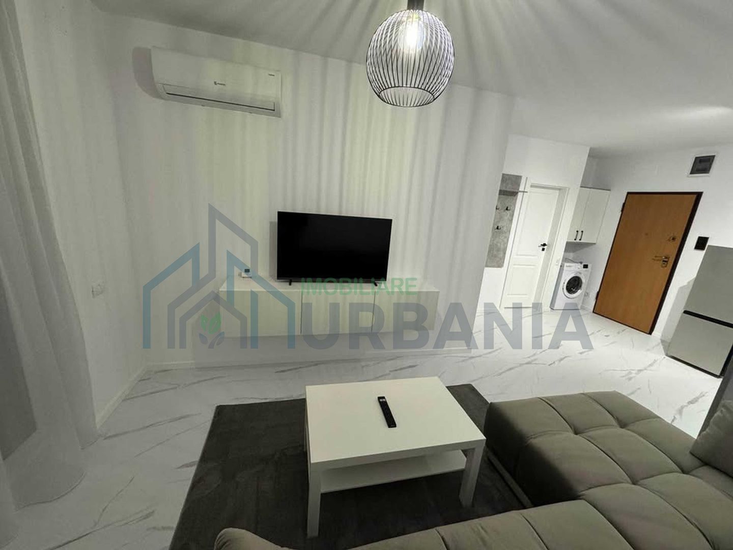 Apartament cochet de închiriat, zona linistita - Poză 3