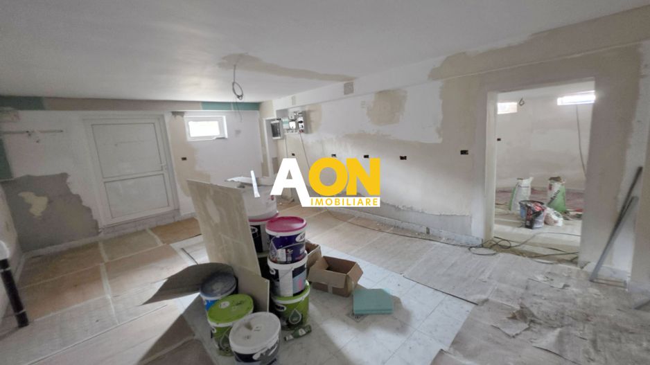 Apartament tip duplex, D+P, 5 camere, la cheie, 450 mp teren, Barabant - Poză 22