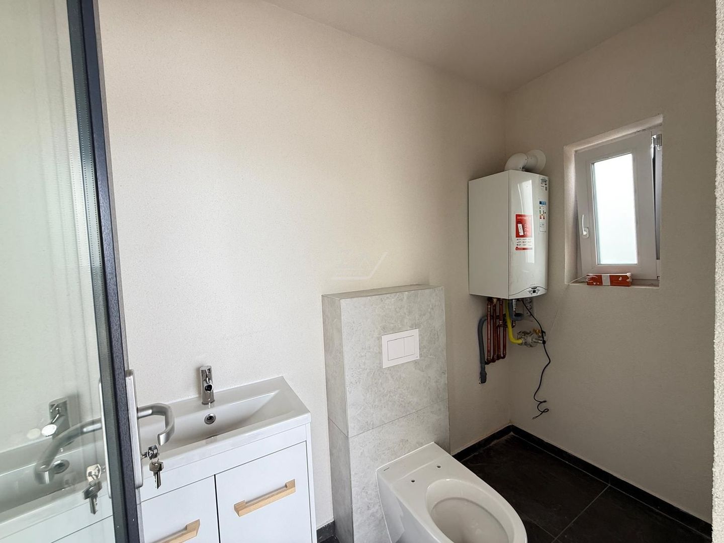 Comision 0. Duplex FINALIZAT 82 mp. Teren generos. - Poză 13