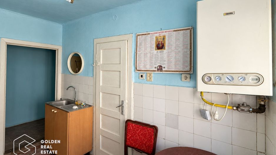 Apartament 2 camere, ultracentral, acces auto - PRET DE GARSONIERA - Poză 6