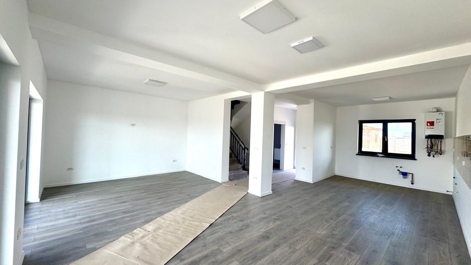 Duplex modern la cheie cu 4 camere, 123mp | Săcălaz| - Poză 1