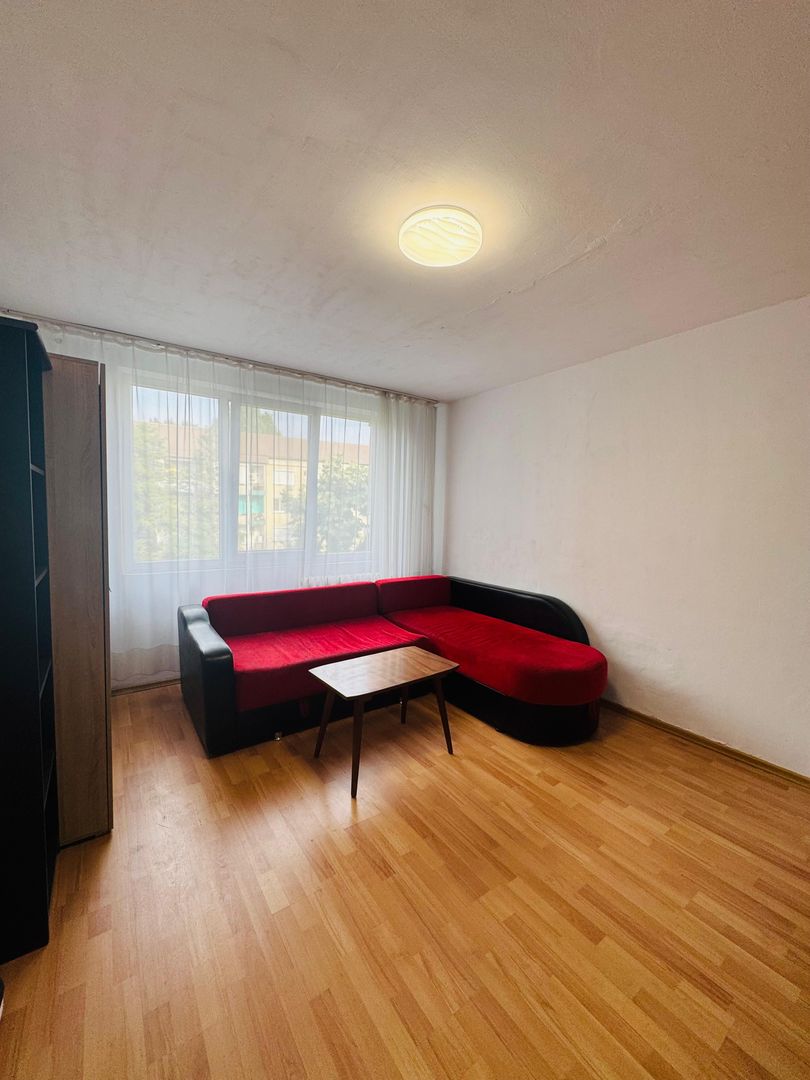 Apartament Rogerius 2 camere etaj 3 lângă liceul Lucian Blaga - Poză 2