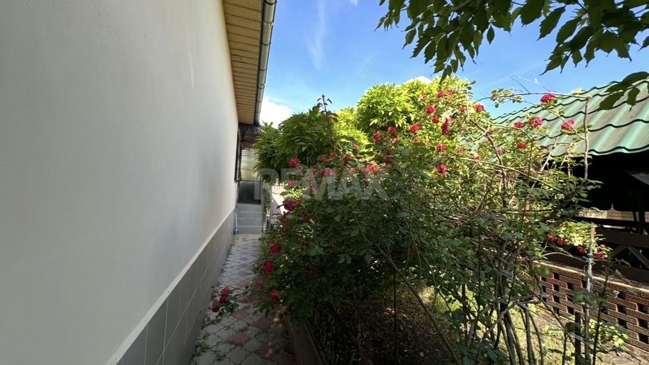Casa de vânzare în Cricova - Poză 6