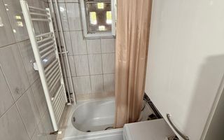 2 camere| vis a vis de Spitalul Judetean| centrala proprie| - Poză 13