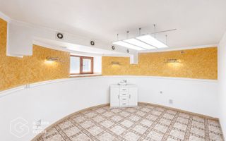 Spatiu pretabil salon infrumusetare, cabinet, 8 camere, Boul Rosu, 200mp - Poză 4