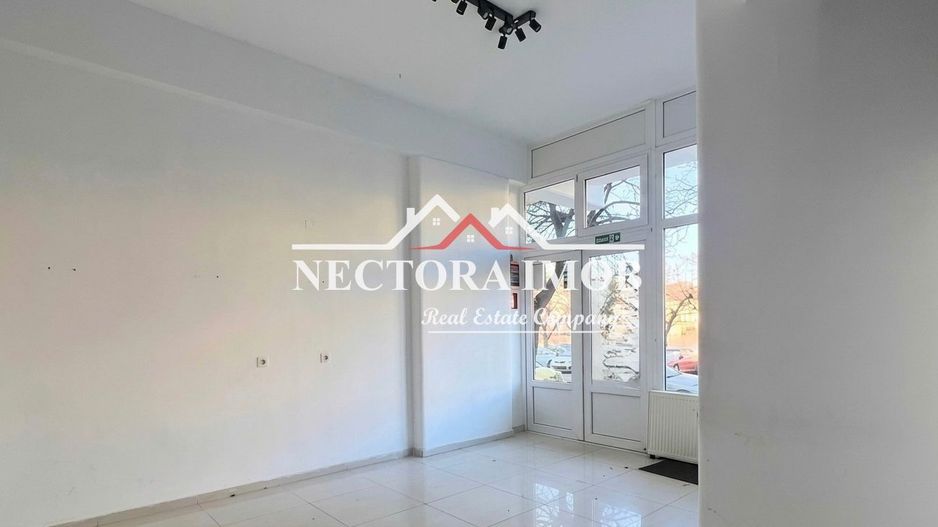 NECTORA IMOB-Spatiu comercial Lacu Rosu, 45 mp, Vitrina, Zona trafic - Poză 2