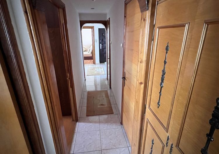 Vanzare apartament 3 camere, 2 bai, bloc 1983, Titan-Fizicienilor - Poză 7