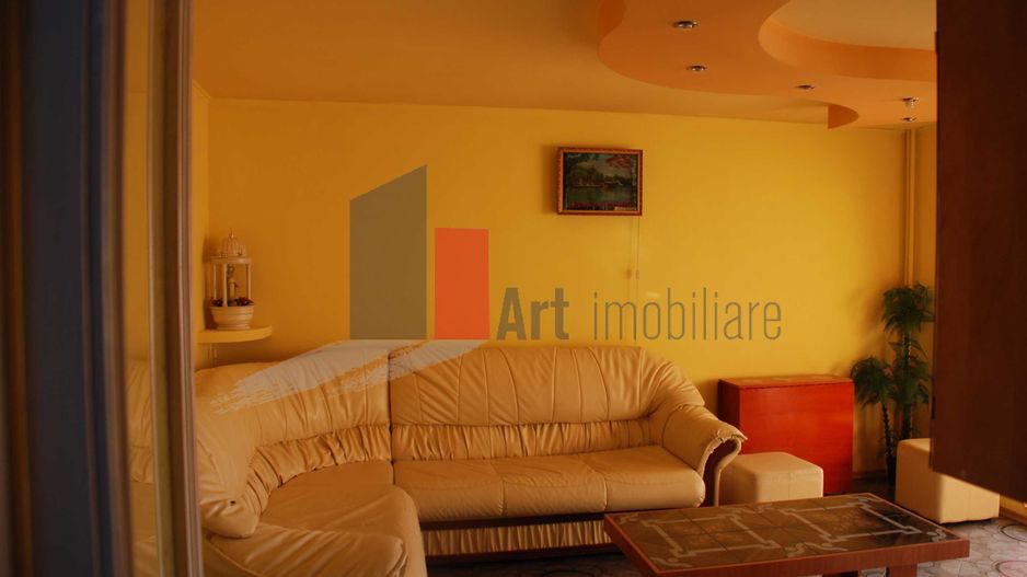 Închiriere apartament 3 camere Olteniței-Piața Sudului - Poză 8