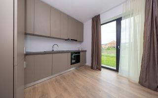Casa individuala 4 camere, teren de 596 mp, partial mobilata, Cristian - Poză 11