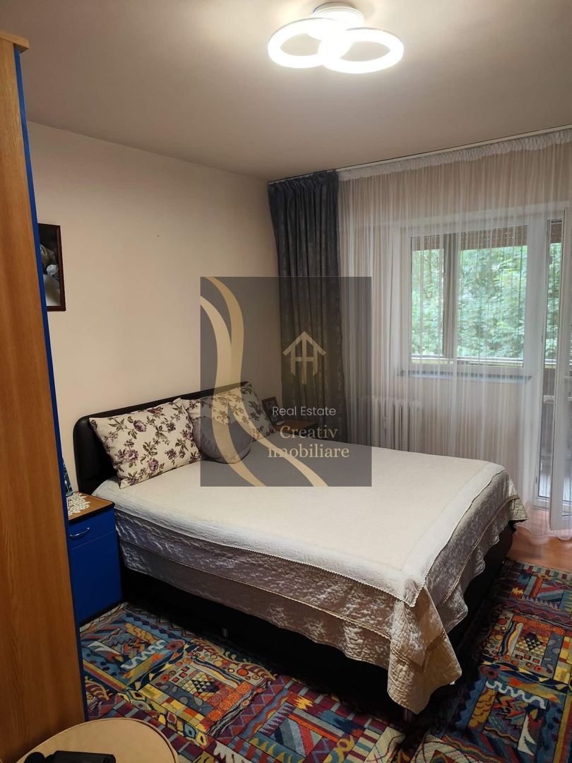 Apartament de vanzare 4 camere - Poză 6
