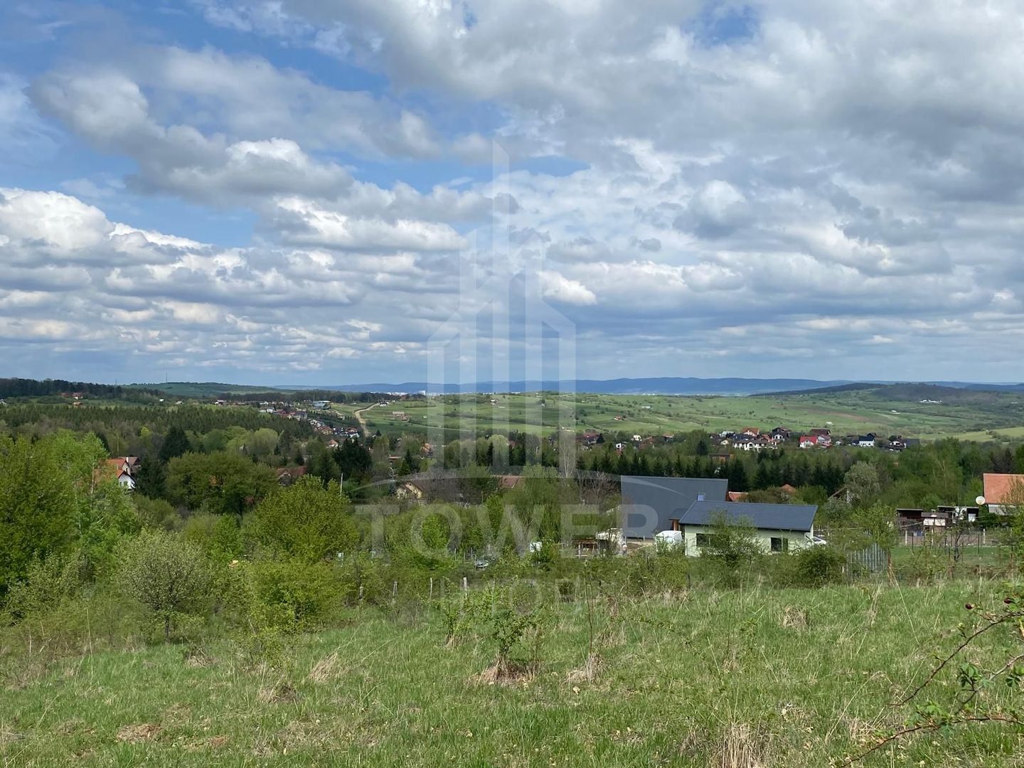 Teren 1200 mp în Tocilele de Sus – priveliște panoramică, utilități la stradă - Poză 2