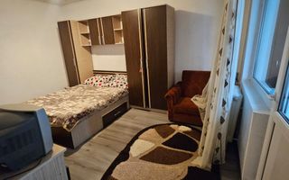 vand garsoniera zona Crihala, etaj 1 - Poză 6